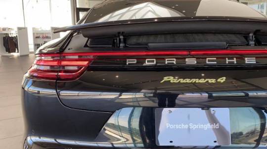 2018 Porsche Panamera WP0AE2A73JL176358