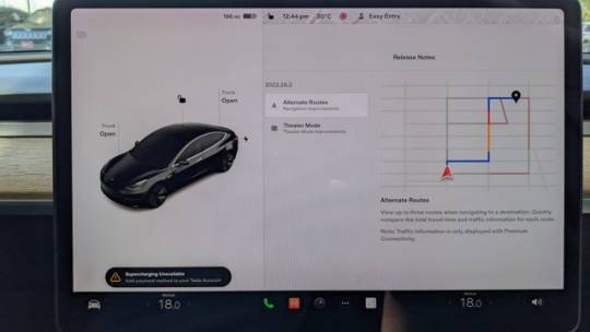 2018 Tesla Model 3 5YJ3E1EAXJF109073