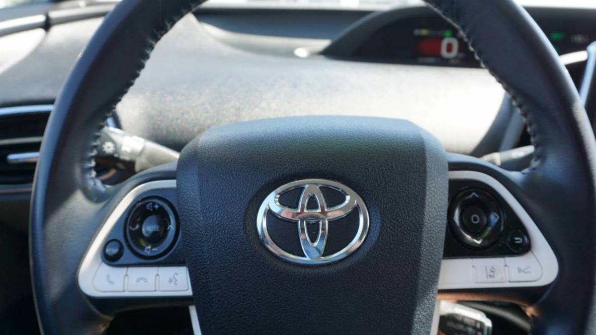 2018 Toyota Prius Prime JTDKARFP8J3079190