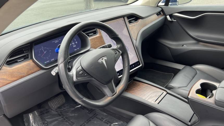 2018 Tesla Model S 5YJSA1E21JF281363