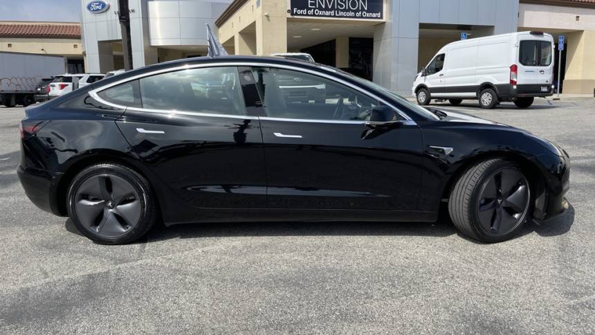 2018 Tesla Model 3 5YJ3E1EB0JF183806