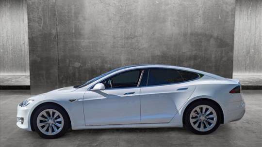 2016 Tesla Model S 5YJSA1E29GF140789