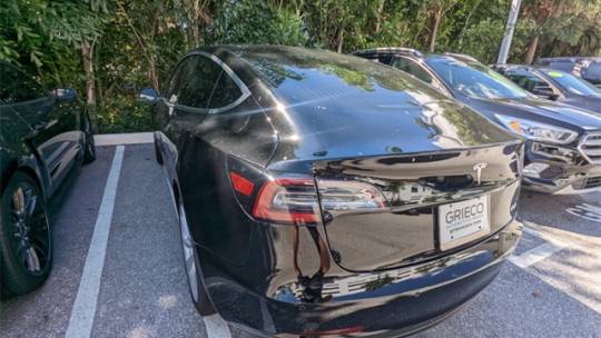 2019 Tesla Model 3 5YJ3E1EA6KF407475