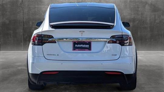 2016 Tesla Model X 5YJXCAE24GF025310
