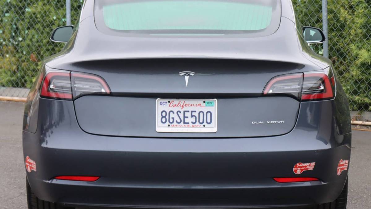 2018 Tesla Model 3 5YJ3E1EB3JF114088