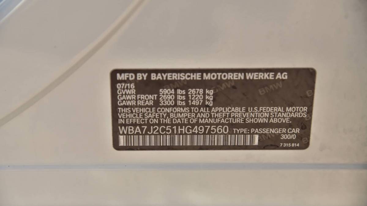 2017 BMW 7 Series WBA7J2C51HG497560