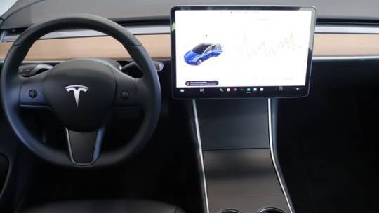 2018 Tesla Model 3 5YJ3E1EB0JF116056