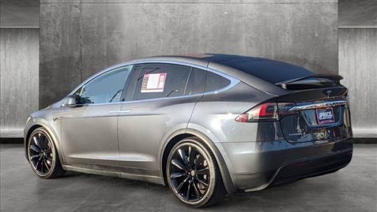 2016 Tesla Model X 5YJXCBE26GF014525