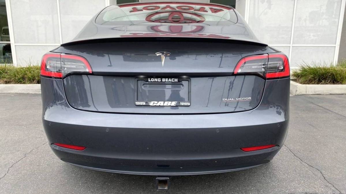 2018 Tesla Model 3 5YJ3E1EB6JF074279