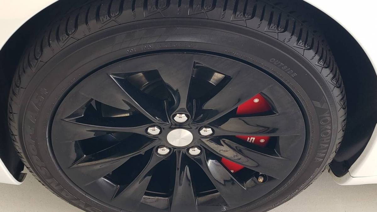 2018 Tesla Model S 5YJSA1E22JF281274