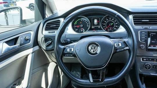 2015 Volkswagen e-Golf WVWPP7AU4FW902032