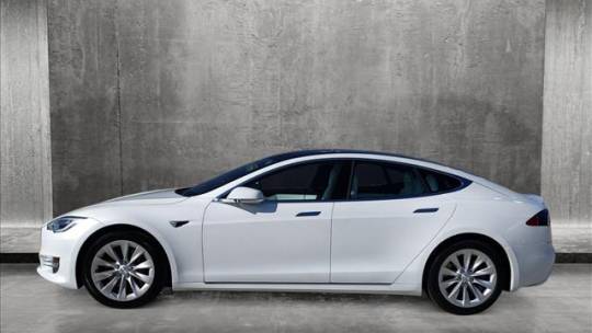 2019 Tesla Model S 5YJSA1E25KF338956