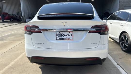 2018 Tesla Model X 5YJXCBE29JF136691