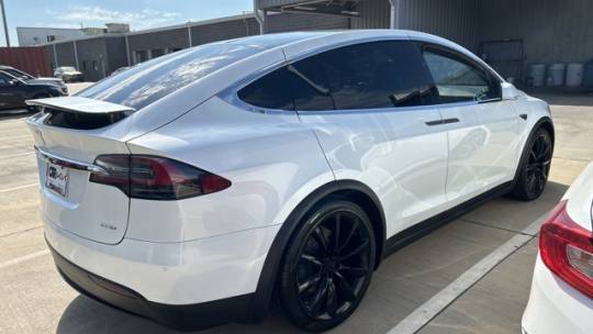 2018 Tesla Model X 5YJXCBE29JF136691
