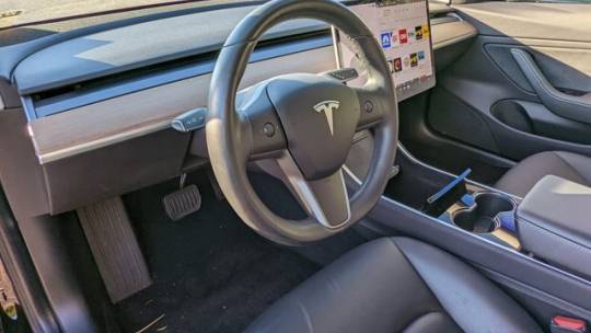 2019 Tesla Model 3 5YJ3E1EA0KF298205