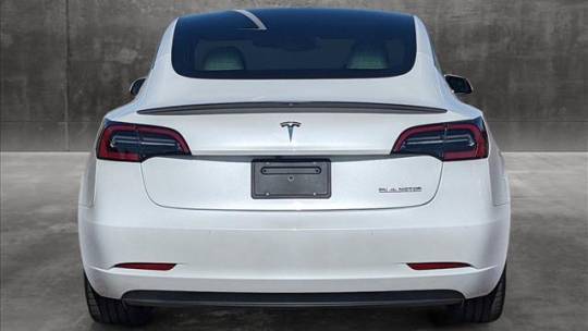 2019 Tesla Model 3 5YJ3E1EB7KF368114