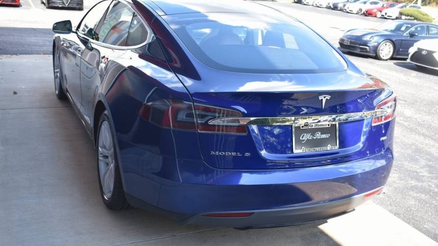 2015 Tesla Model S 5YJSA1S21FF096533