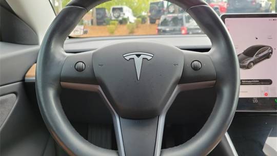 2018 Tesla Model 3 5YJ3E1EB9JF132790