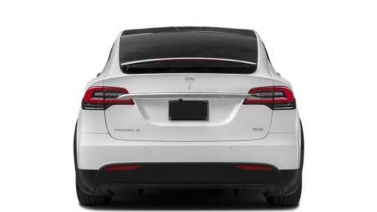2018 Tesla Model X 5YJXCBE20JF144825