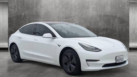 2018 Tesla Model 3 5YJ3E1EB7JF146817