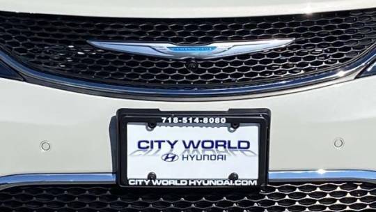 2020 Chrysler Pacifica Hybrid 2C4RC1N70LR235096