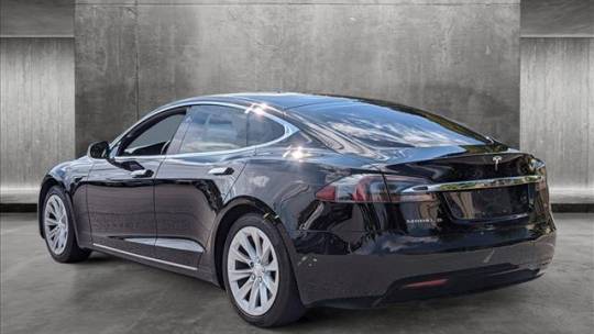2017 Tesla Model S 5YJSA1E1XHF232745