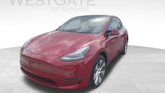2021 Tesla Model Y 5YJYGDEE4MF204785