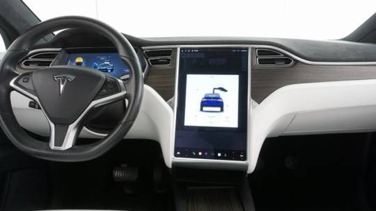 2016 Tesla Model X 5YJXCBE29GF003440
