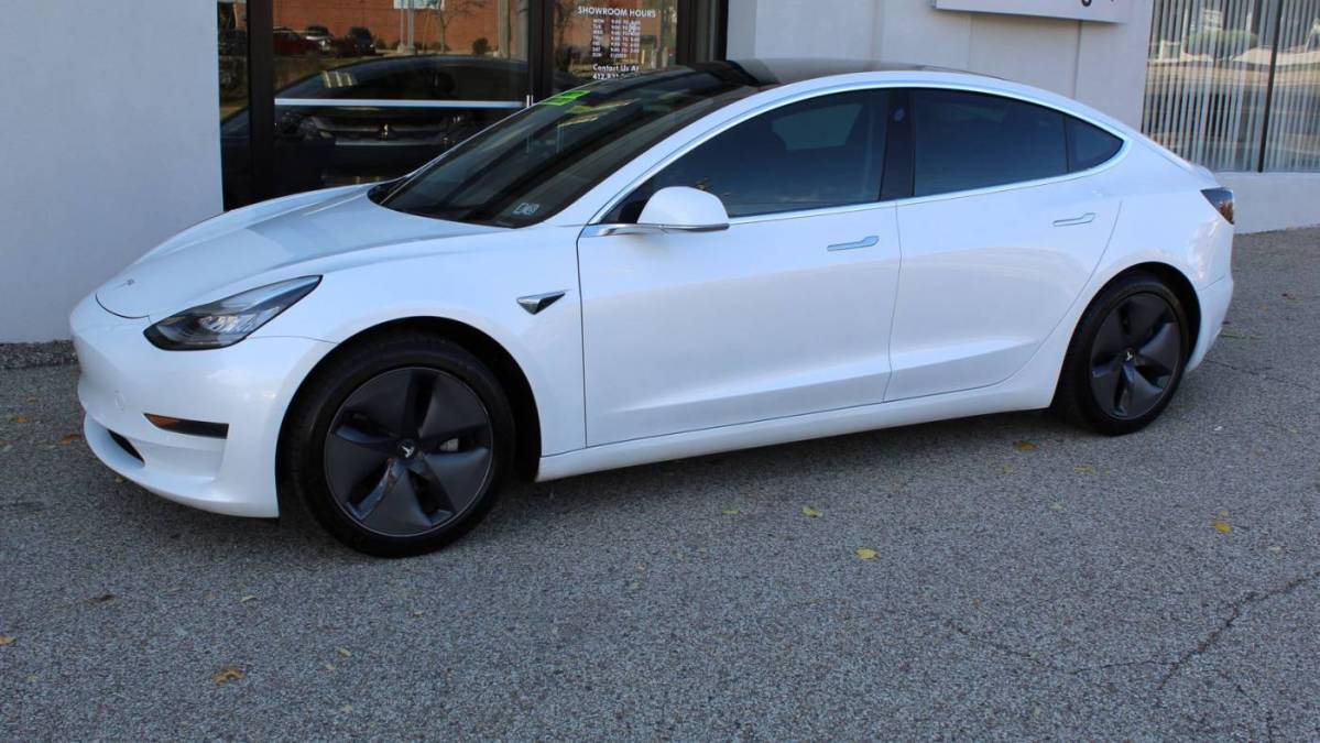 2020 Tesla Model 3 5YJ3E1EA5LF737741