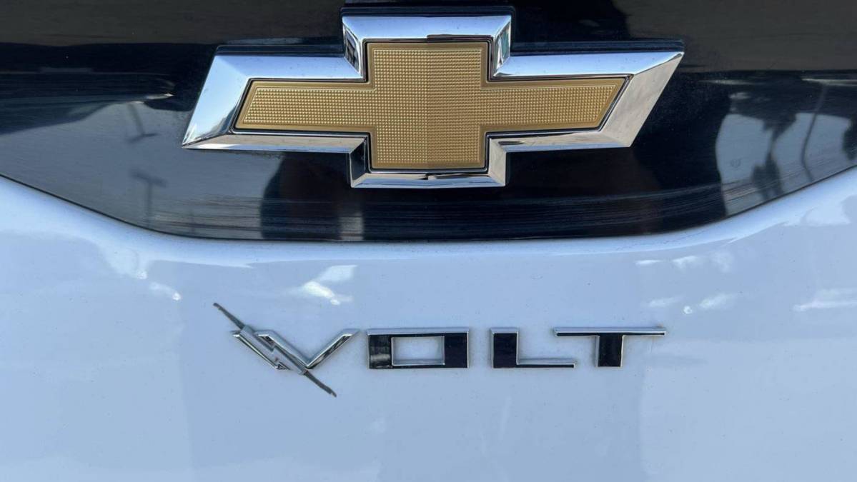 2018 Chevrolet VOLT 1G1RC6S51JU116479