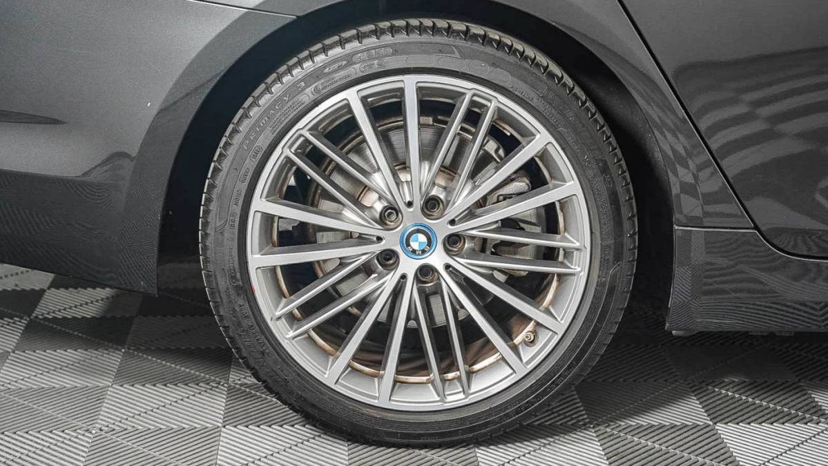 2019 BMW 5 Series WBAJA9C58KB398513