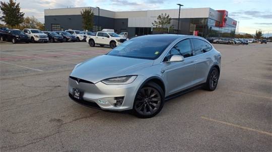 2018 Tesla Model X 5YJXCAE26JF120510