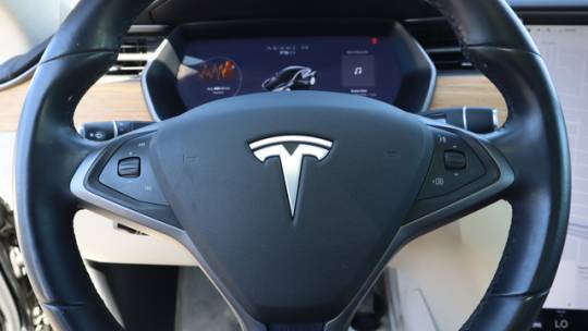 2018 Tesla Model S 5YJSA1E20JF265493