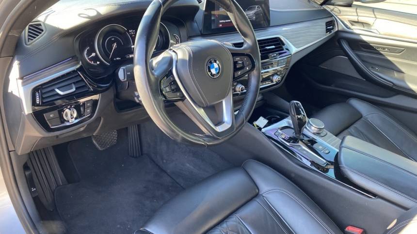 2018 BMW 5 Series WBAJA9C53JB033557