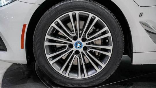 2019 BMW 5 Series WBAJA9C55KB399523