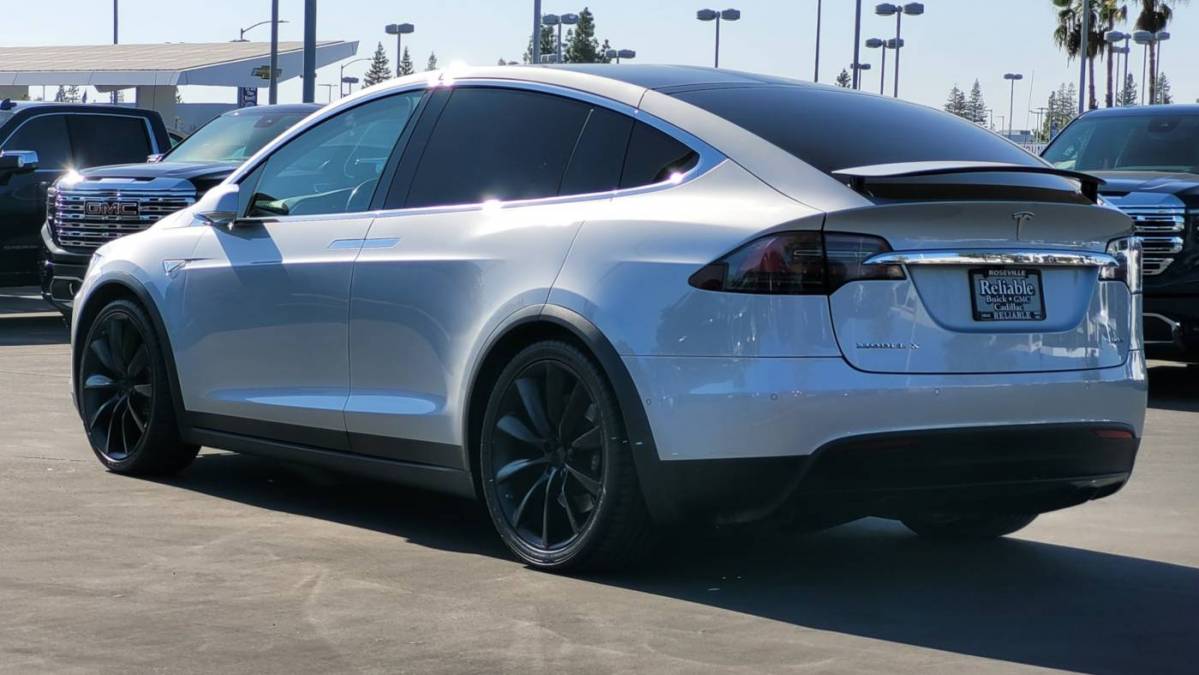 2016 Tesla Model X 5YJXCAE23GF006652