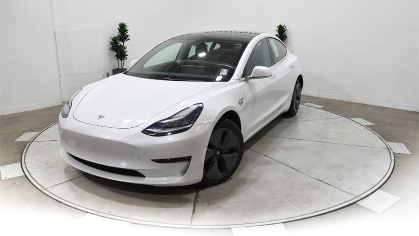 2019 Tesla Model 3 5YJ3E1EAXKF190495