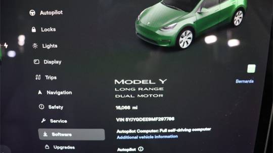 2021 Tesla Model Y 5YJYGDEE9MF297786