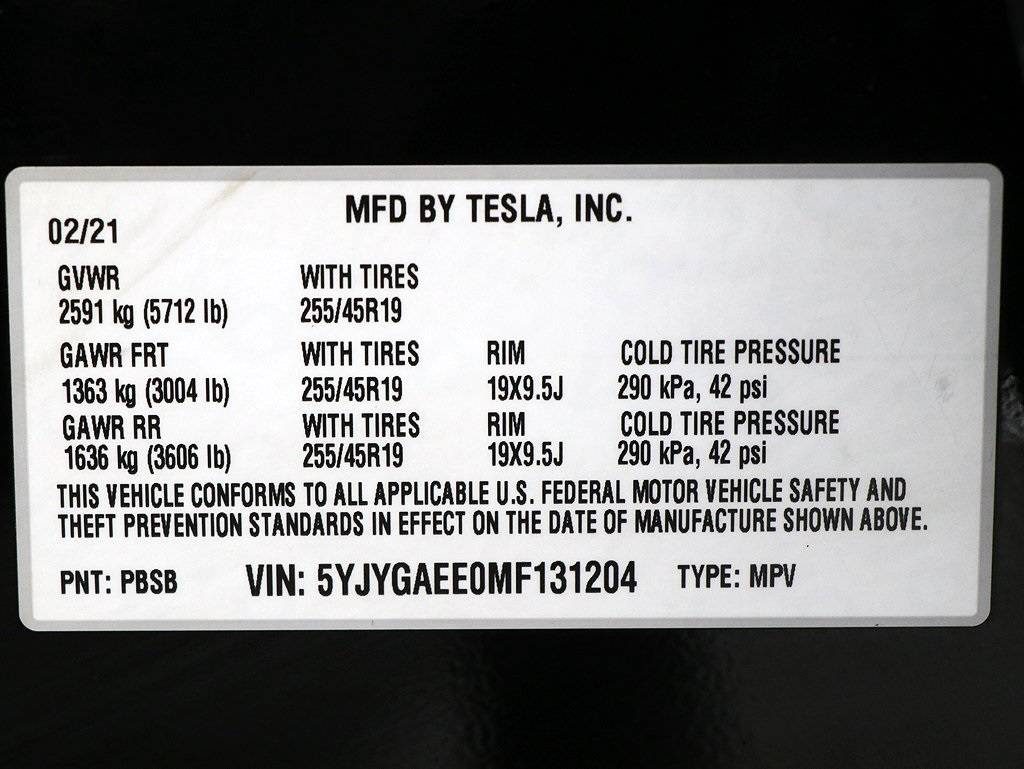 2021 Tesla Model Y 5YJYGAEE0MF131204