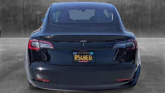 2018 Tesla Model 3 5YJ3E1EA4JF166076
