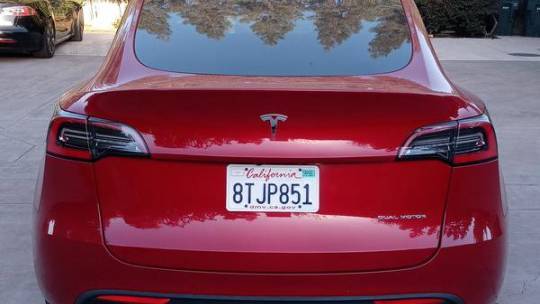 2021 Tesla Model Y 5YJYGDEE0MF069773