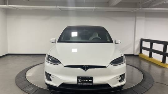 2019 Tesla Model X 5YJXCBE27KF151479