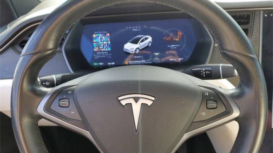 2018 Tesla Model X 5YJXCAE21JF105316