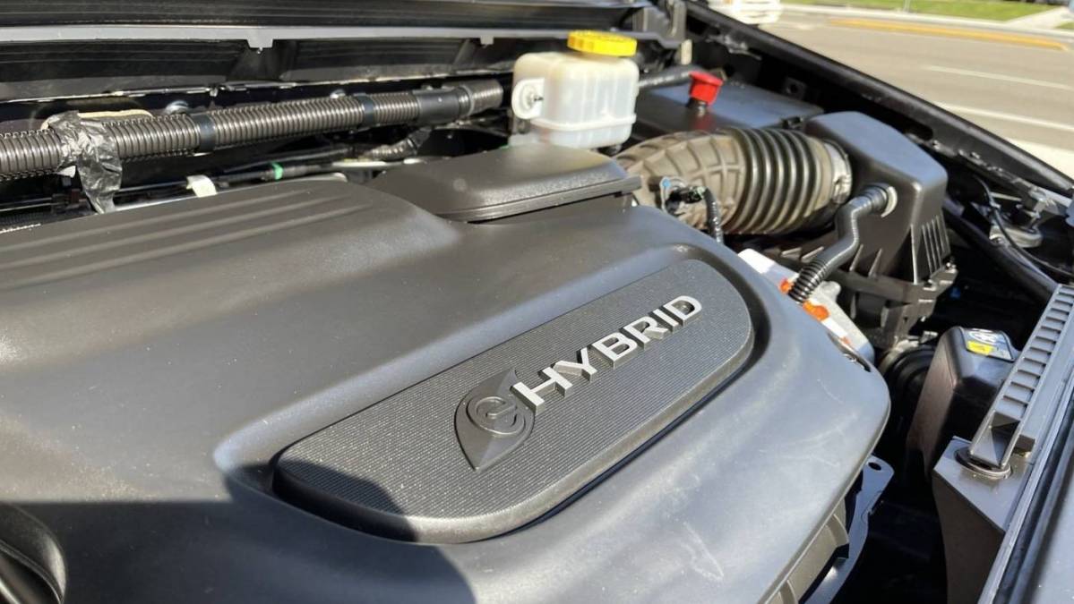 2019 Chrysler Pacifica Hybrid 2C4RC1H71KR710832