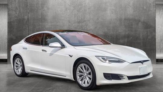 2017 Tesla Model S 5YJSA1E1XHF210504
