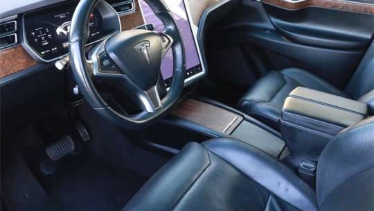 2016 Tesla Model X 5YJXCBE25GF009123