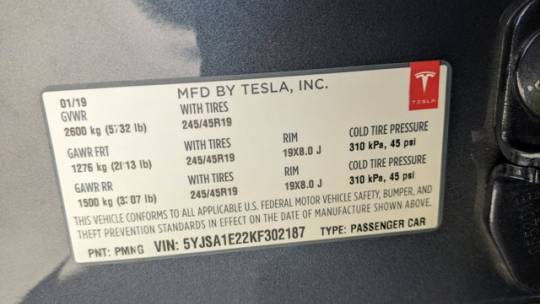 2019 Tesla Model S 5YJSA1E22KF302187