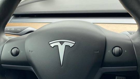 2019 Tesla Model 3 5YJ3E1EBXKF209619