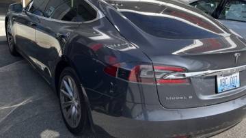 2016 Tesla Model S 5YJSA1E21GF167419