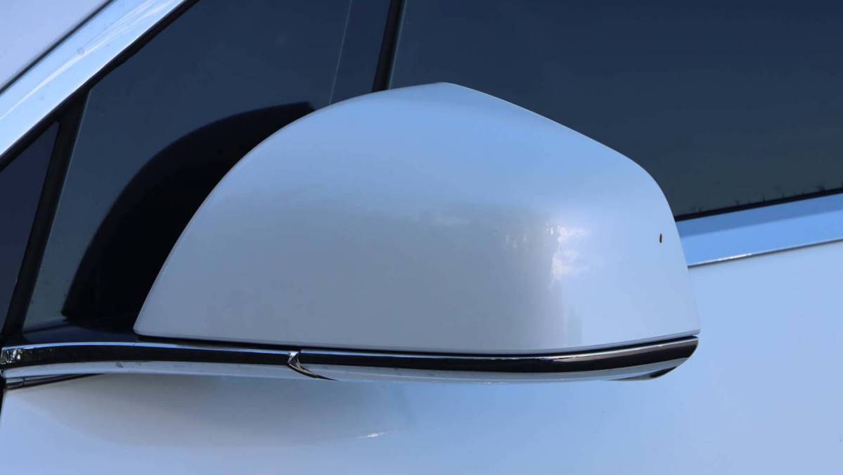 2018 Tesla Model X 5YJXCDE24JF137405